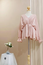 Load image into Gallery viewer, Silky Gathered Kimono Blouse - Samiha Apparels