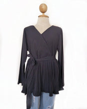 Load image into Gallery viewer, Fancy western Tops Hani ( Instock) - Samiha Apparels