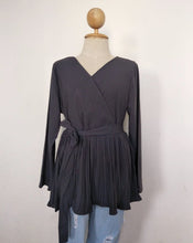 Load image into Gallery viewer, Fancy western Tops Hani ( Instock) - Samiha Apparels