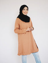 Load image into Gallery viewer, Slit tunic Farhana (Instock) - Samiha Apparels