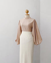 Load image into Gallery viewer, Balloon Sleeve Top - Samiha Apparels