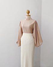 Load image into Gallery viewer, Balloon Sleeve Top - Samiha Apparels