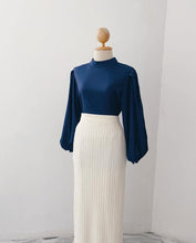 Load image into Gallery viewer, Balloon Sleeve Top - Samiha Apparels