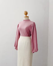 Load image into Gallery viewer, Balloon Sleeve Top - Samiha Apparels