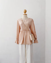 Load image into Gallery viewer, Silky Dolly Top - Samiha Apparels