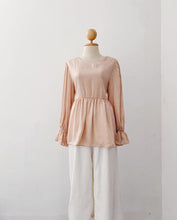 Load image into Gallery viewer, Silky Dolly Top - Samiha Apparels