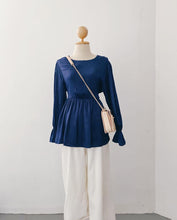 Load image into Gallery viewer, Silky Dolly Top - Samiha Apparels