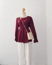 Load image into Gallery viewer, Silky Dolly Top - Samiha Apparels