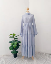 Load image into Gallery viewer, Balloon Sleeve Tiered Maxi Dress 2.0