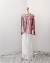 Load image into Gallery viewer, Ruffle Neck Polka Top's