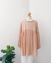 Load image into Gallery viewer, Seer Babydoll Top