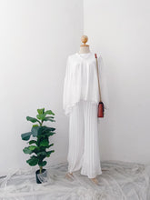 Load image into Gallery viewer, Seer Babydoll Top