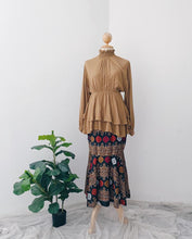 Load image into Gallery viewer, Layer Peplum Top & Skirt