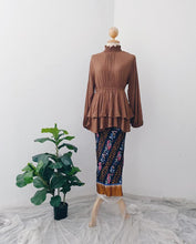 Load image into Gallery viewer, Layer Peplum Top & Skirt