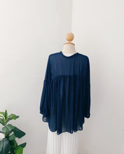 Load image into Gallery viewer, Seer Babydoll Top