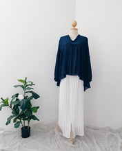 Load image into Gallery viewer, Seer Babydoll Top