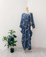 Load image into Gallery viewer, Floral Kaftan Dress Manasah V .2