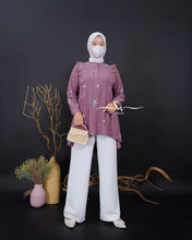 Load image into Gallery viewer, Florida Embroidery Top's