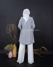 Load image into Gallery viewer, Florida Embroidery Top's