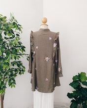 Load image into Gallery viewer, Florida Embroidery Top's