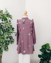 Load image into Gallery viewer, Florida Embroidery Top's