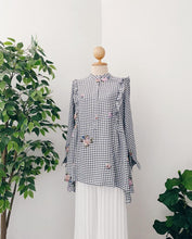 Load image into Gallery viewer, Florida Embroidery Top's