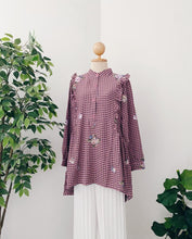 Load image into Gallery viewer, Florida Embroidery Top's