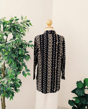 Load image into Gallery viewer, Diamond Collar Top's