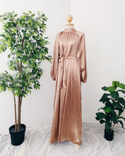 Load image into Gallery viewer, Silky Maxi Dress - Dijha