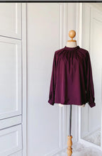 Load image into Gallery viewer, Plain Raglan Top - Samiha Apparels