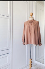 Load image into Gallery viewer, Plain Raglan Top - Samiha Apparels