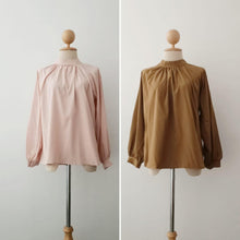 Load image into Gallery viewer, Plain Raglan Top - Samiha Apparels