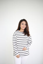 Load image into Gallery viewer, ZARA TEE VERSION 2.0 - Samiha Apparels
