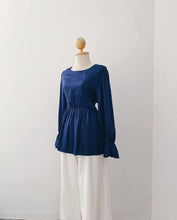 Load image into Gallery viewer, Silky Dolly Top - Samiha Apparels
