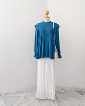 Load image into Gallery viewer, Smocked Ruffle Top - Twill
