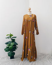 Load image into Gallery viewer, Ruffle Embroidery Maxi Dress
