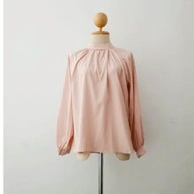 Load image into Gallery viewer, Plain Raglan Top - Samiha Apparels
